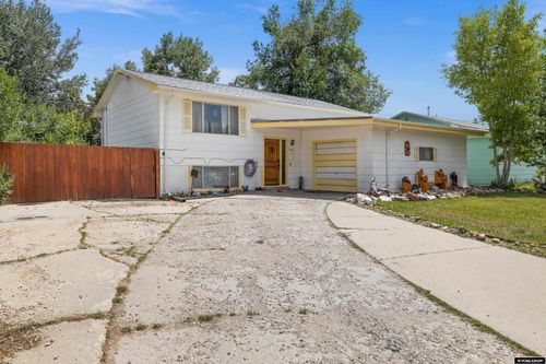 1831 Glendale Ave, Casper, WY, 82601-4950 | Card Image