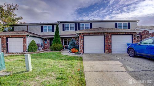 64 Jefferson Dr, Spotswood, NJ, 08884-1240 | Card Image