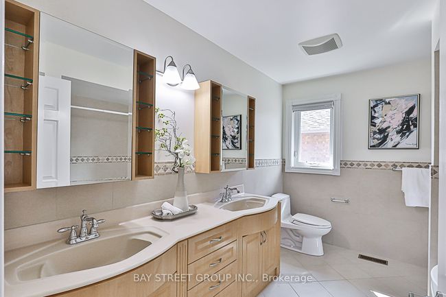 23 Sheila Cres, House other with 6 bedrooms, 5 bathrooms and 6 parking in Richmond Hill ON | Image 28