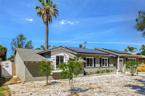 22915 Saticoy St, West Hills, CA, 91304-4539 | Card Image