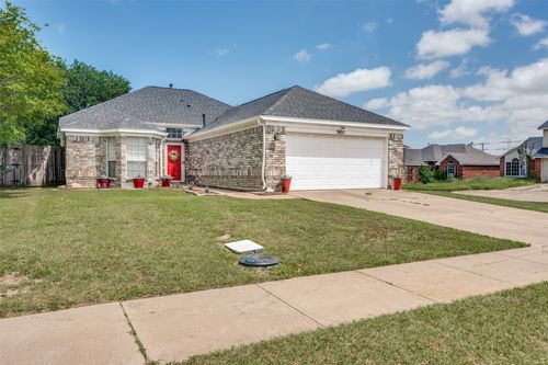 5651 Centeridge Drive, Dallas, TX, 75249 | Card Image