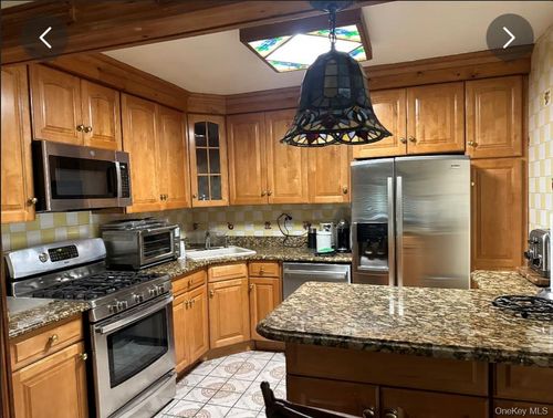 144 175th St, Jamaica, NY, 11434-4813 | Card Image