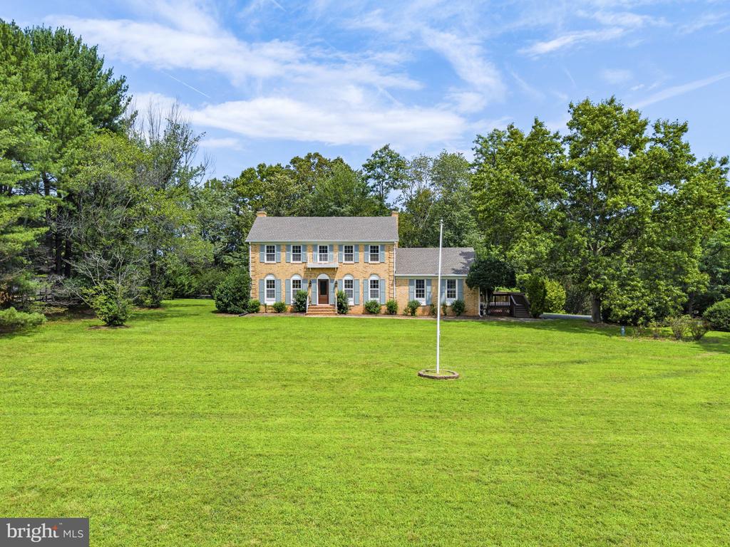 Residential in BARBOURSVILLE 3