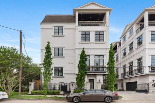1323 Peden St, Houston, TX, 77006-1123 | Card Image