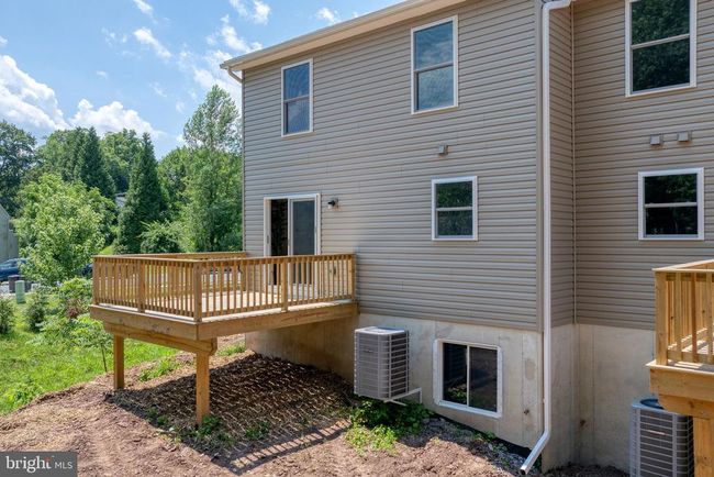 54 Petersburg Ln, Townhouse with 3 bedrooms, 3 bathrooms and null parking in DUNCANNON PA | Image 37
