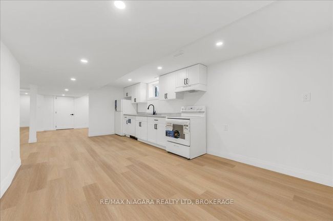 97 King St E, House other with 5 bedrooms, 2 bathrooms and 3 parking in Haldimand ON | Image 27