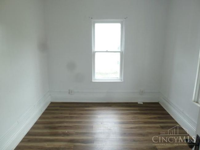 605 E 7 Th St, House other with 1 bedrooms, 1 bathrooms and null parking in Manchester OH | Image 22