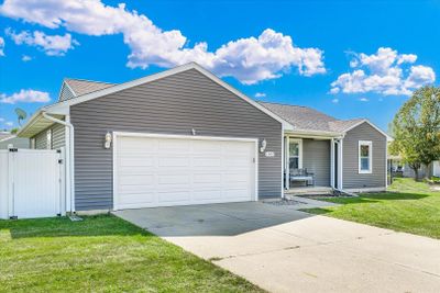 1602 Bonnie Blair Drive, House other with 3 bedrooms, 2 bathrooms and 2 parking in Champaign IL | Image 3