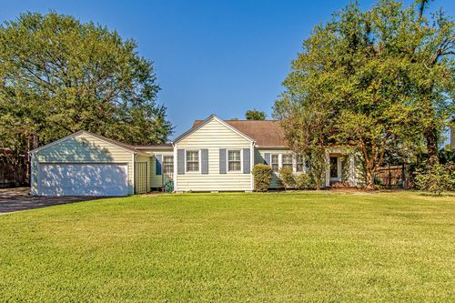 520 W 30th St, Houston, TX, 77018-8308 | Card Image