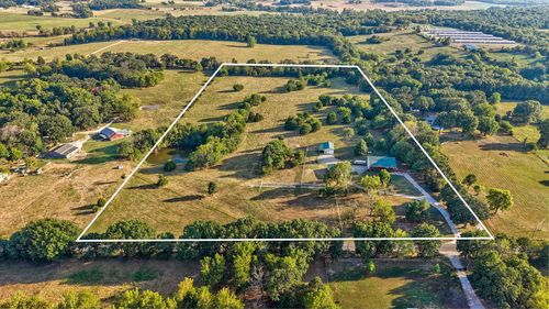 8385 Lawrence 2082, Mount Vernon, MO, 65712-6280 | Card Image