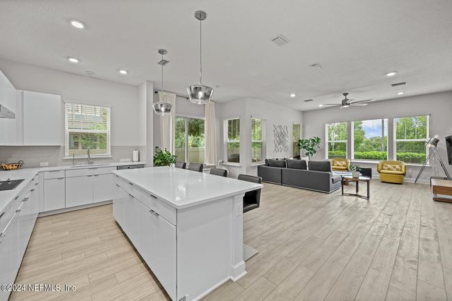7442 Beach Walk Pl, House other with 3 bedrooms, 3 bathrooms and null parking in JACKSONVILLE FL | Image 19