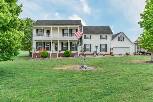 1368 Jason Cir, Ashland City, TN, 37015-4576 | Card Image