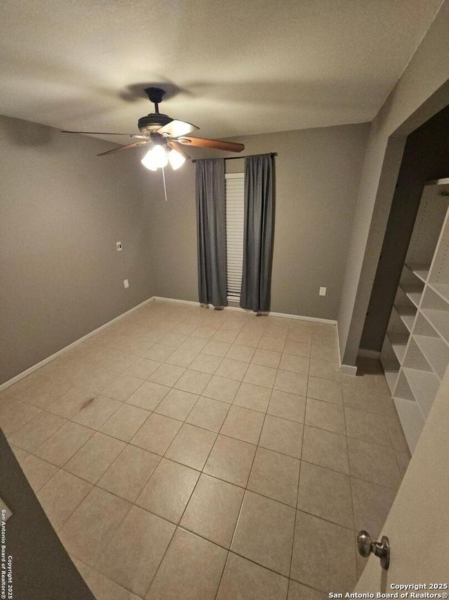10105 Trappers Rdg, House other with 3 bedrooms, 2 bathrooms and null parking in Converse TX | Image 7