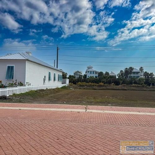 6-8210 Water St., South Padre Island, TX, 78597 | Card Image