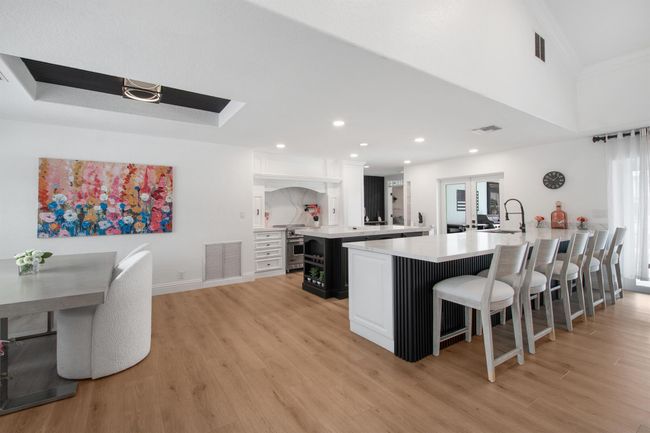 4030 Ne 25 Th Ave, House other with 3 bedrooms, 3 bathrooms and null parking in Lighthouse Point FL | Image 6
