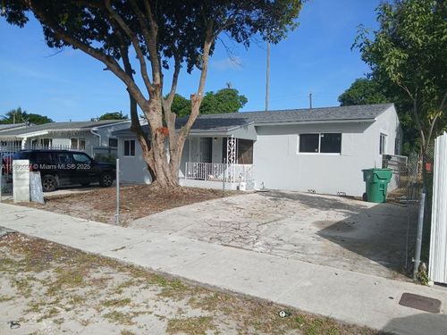 1535 Nw 85th St, Miami, FL, 33147-4339 | Card Image