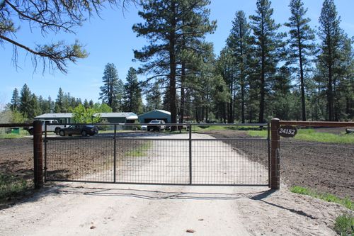 24158 8th Ave, Sprague River, OR, 97639-8600 | Card Image