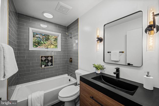 9017 Marcella Ave, House other with 5 bedrooms, 3 bathrooms and null parking in RANDALLSTOWN MD | Image 26