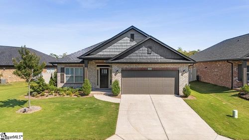 48 Woodcross Dr, Simpsonville, SC, 29681-7176 | Card Image