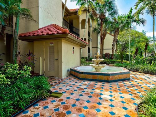 534-2400 Feather Sound Dr, CLEARWATER, FL, 33762-3091 | Card Image