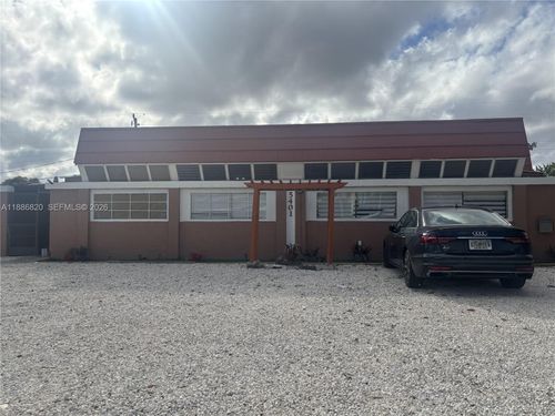 5401 Ne 18th Ave, Fort Lauderdale, FL, 33334-5854 | Card Image