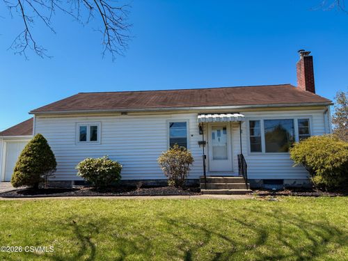 621 Matlack Ave, Lewisburg, PA, 17837-1016 | Card Image