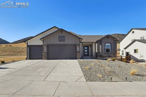 4526 Mesa Top Dr, Monument, CO, 80132-7197 | Card Image
