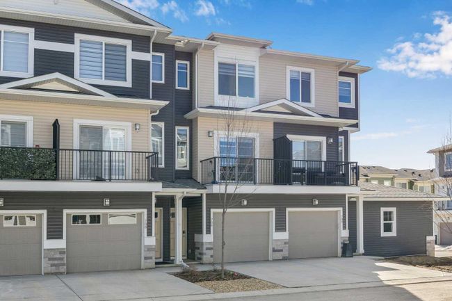706 Sage Hill Grove Nw, Home with 2 bedrooms, 2 bathrooms and 2 parking in Calgary AB | Image 1