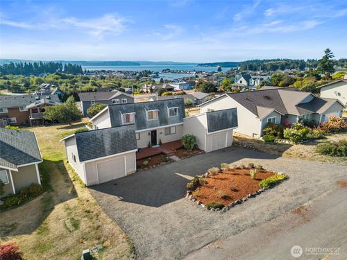 37551 Buck Rd Ne, Hansville, WA, 98340-8722 | Card Image