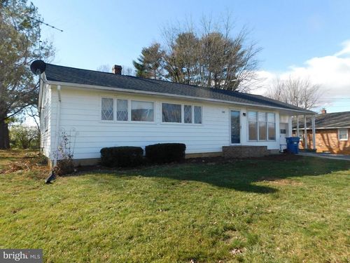 108 Battletown Dr, BERRYVILLE, VA, 22611-9514 | Card Image