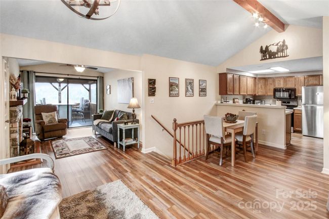 Open floorplan | Image 9