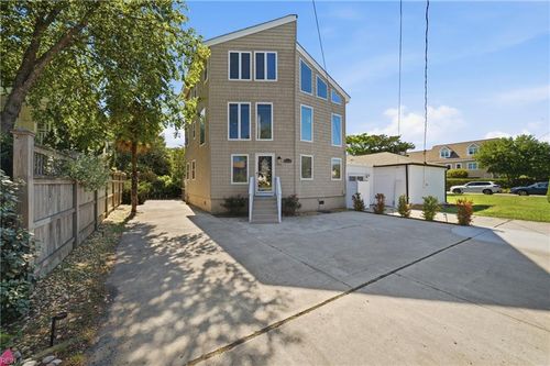 6914 Atlantic Ave, Virginia Beach, VA, 23451-2023 | Card Image