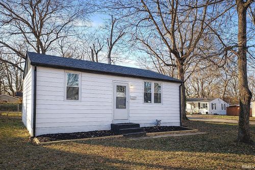 2701 S Rotherwood Ave, Evansville, IN, 47714-4717 | Card Image