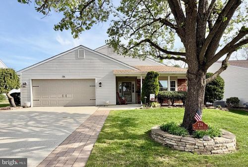 236 Wagon Wheel Ln, Columbus, NJ, 08022-1119 | Card Image