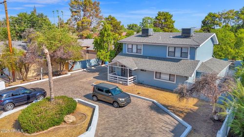 3217 E Flower St, Phoenix, AZ, 85018-6223 | Card Image