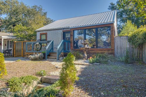 182 Miramar Ave, Biloxi, MS, 39530-3321 | Card Image