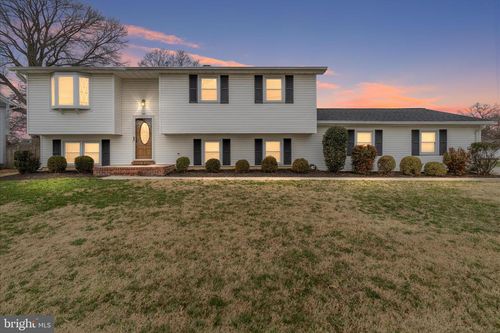 1540 Furnace Ave, GLEN BURNIE, MD, 21060-6754 | Card Image