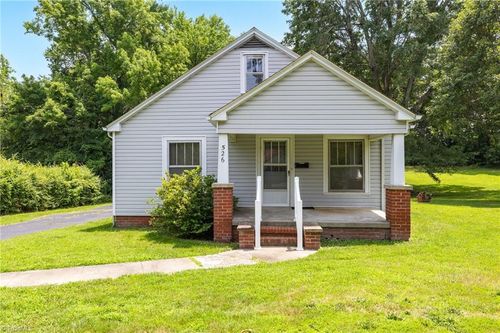 526 Liberty Rd, Archdale, NC, 27263-2352 | Card Image