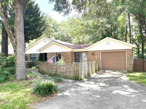 513 3rd St, Fairhope, AL, 36532-1444 | Card Image