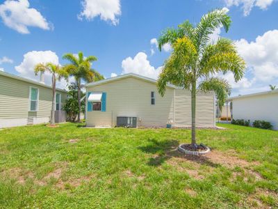 14 - 223 Sea Conch Place, House other with 2 bedrooms, 2 bathrooms and null parking in Fort Pierce FL | Image 3