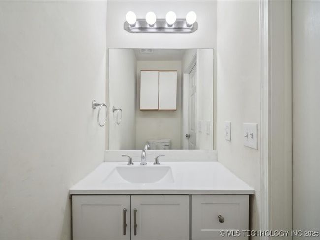 2218 Quantico St, Townhouse with 3 bedrooms, 3 bathrooms and null parking in Broken Arrow OK | Image 22
