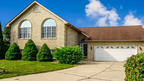 7833 E 104th Pl, Crown Point, IN, 46307-7685 | Card Image