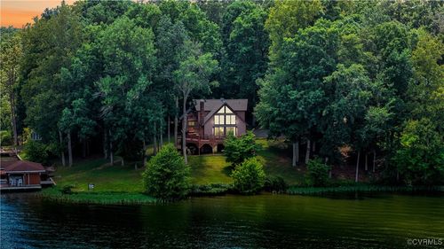 6131 Kellys Gln, Mineral, VA, 23117-5022 | Card Image