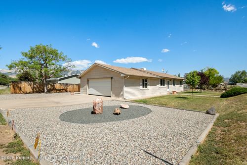 271 Remington St, Rifle, CO, 81650-9632 | Card Image