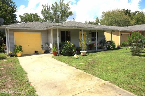 7734 Mccowan Dr, Jacksonville, FL, 32244-5247 | Card Image