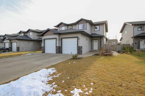 37 Piper Close, Blackfalds, AB, T4M0G5 | Card Image
