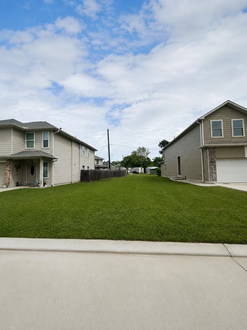 3110 Angelfish Cv, Baytown, TX, 77523-2100 | Card Image