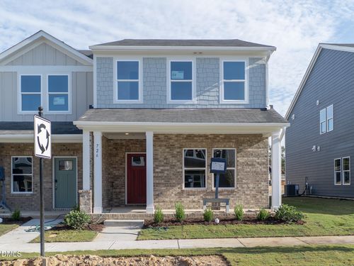 726 Chandler Stone Dr, Zebulon, NC, 27597 | Card Image