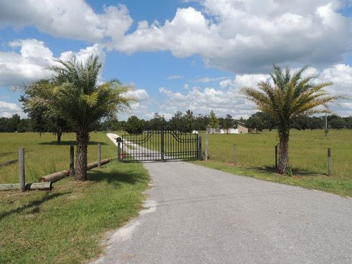 9871 Ne 60th St, BRONSON, FL, 32621-7554 | Card Image