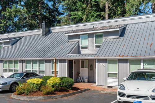 30323 15th Court S, Federal Way, WA, 98003 | Card Image